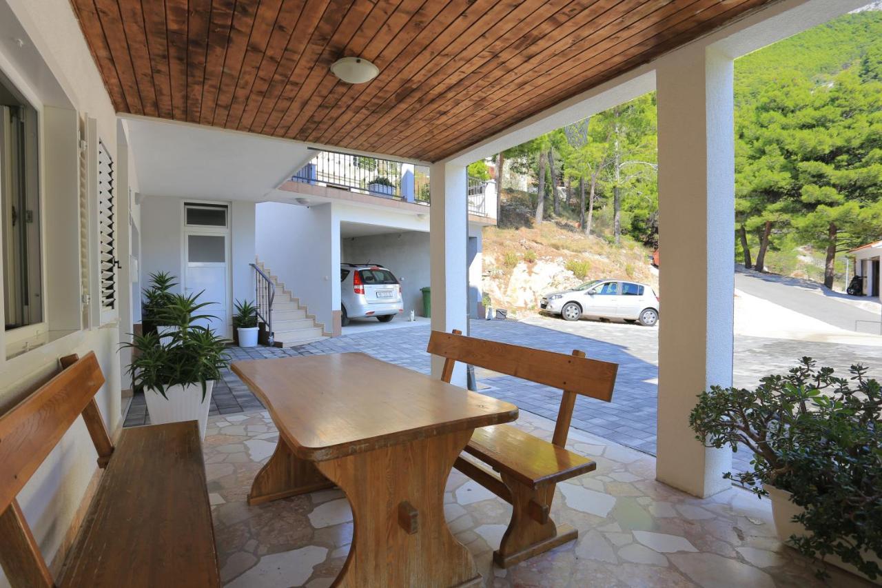 Apartments By The Sea Brela, Makarska - 6688 ภายนอก รูปภาพ