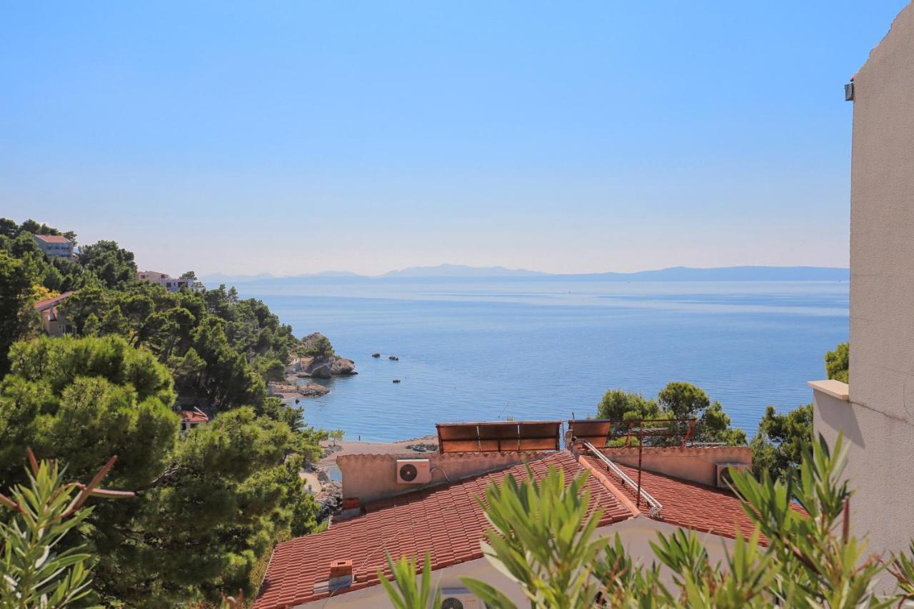Apartments By The Sea Brela, Makarska - 6688 ภายนอก รูปภาพ