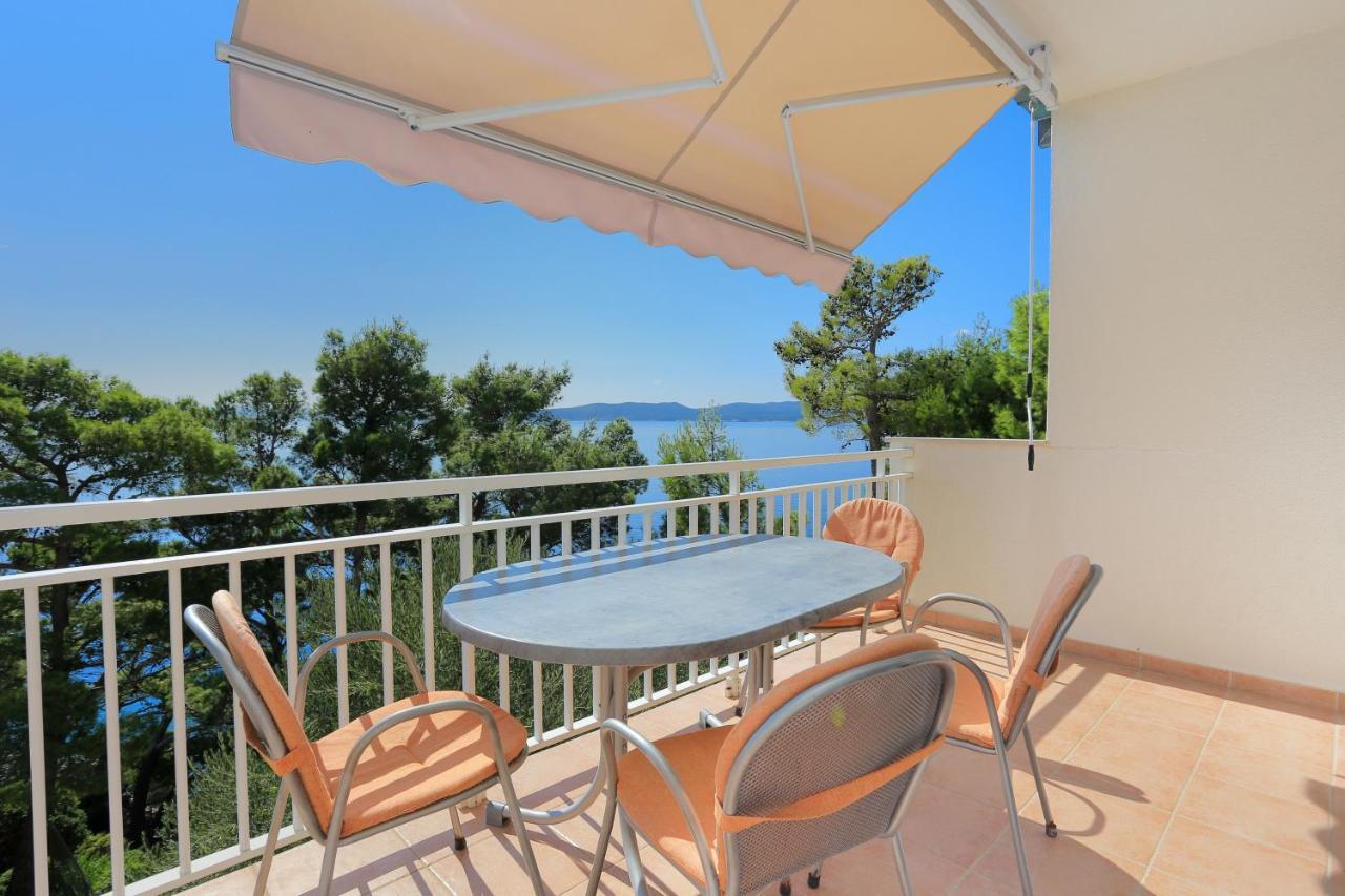 Apartments By The Sea Brela, Makarska - 6688 ภายนอก รูปภาพ