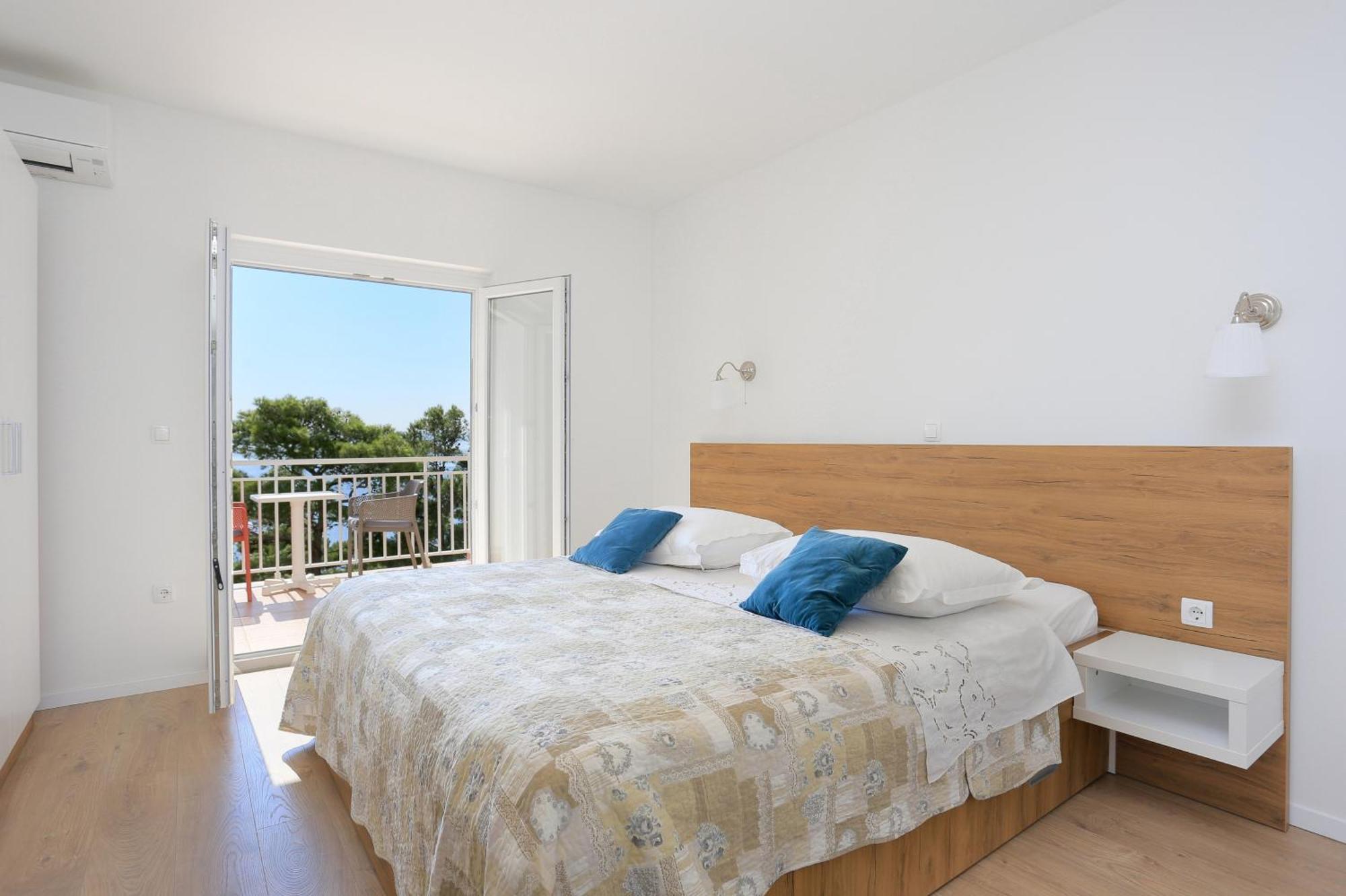 Apartments By The Sea Brela, Makarska - 6688 ห้อง รูปภาพ